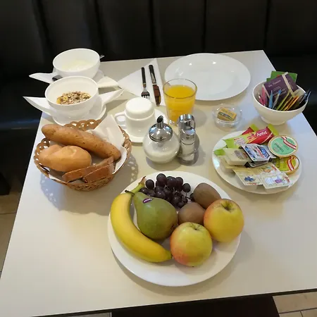 ホテル アトン 3*