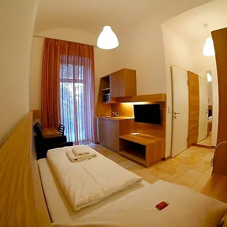 Aton 3*